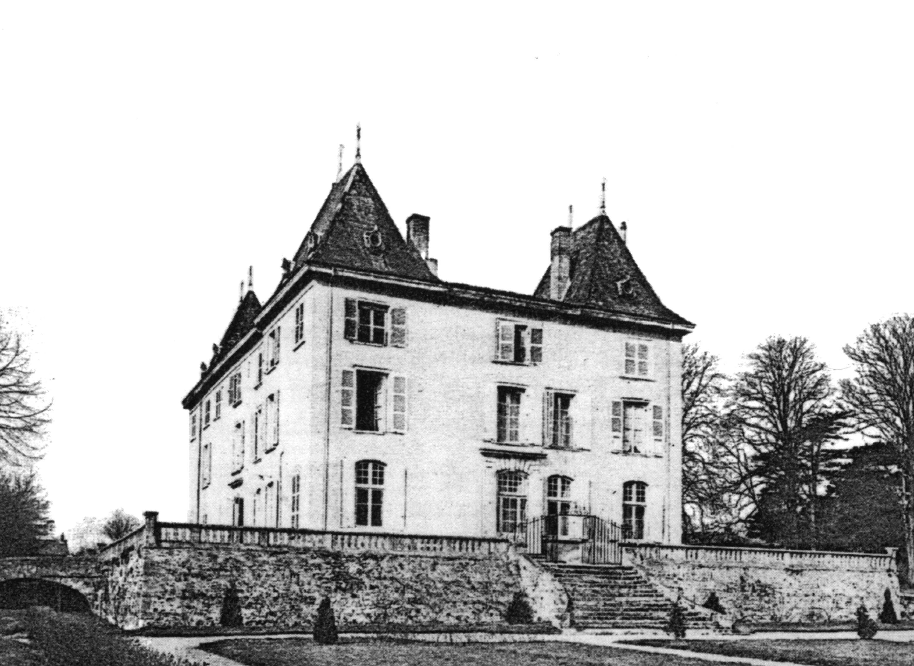 chateau Yvours Irigny